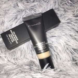 Mac cosmetics pro long wear nourishing foudation Shade -NC12